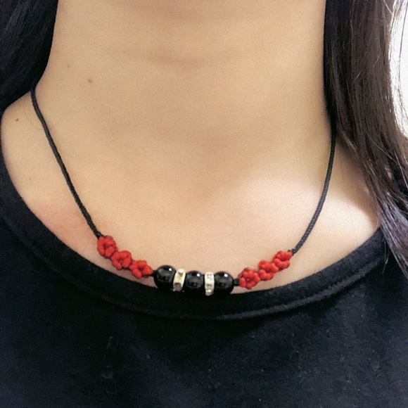 Those are necklaces. - Picture 2 of 4